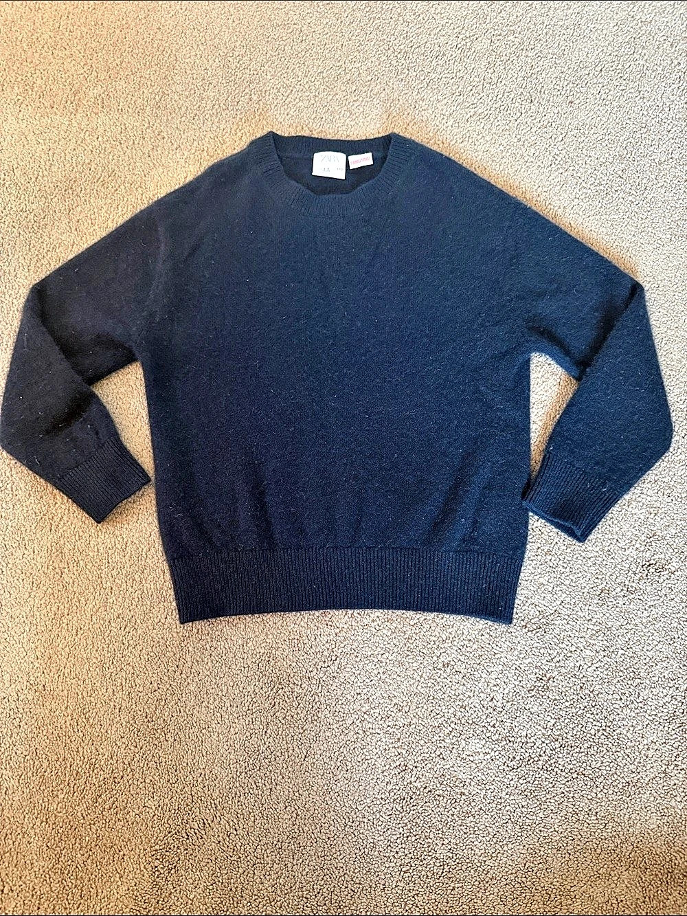ZARA Cashmere Crewneck Sweater in Black